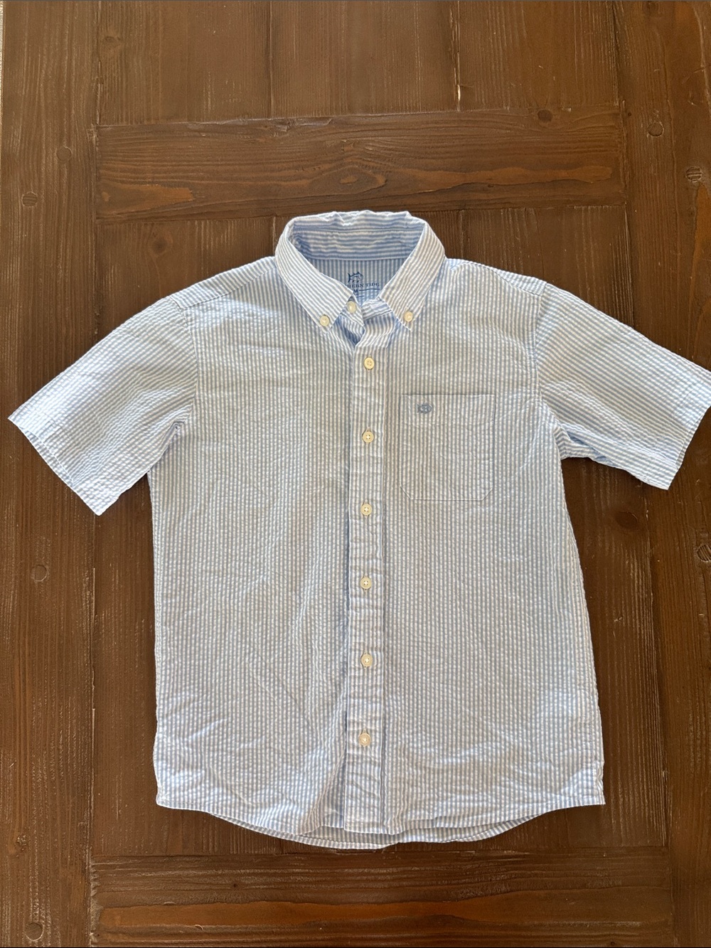 Boys Southern Tide Seersucker Button Up Size M (8-10)